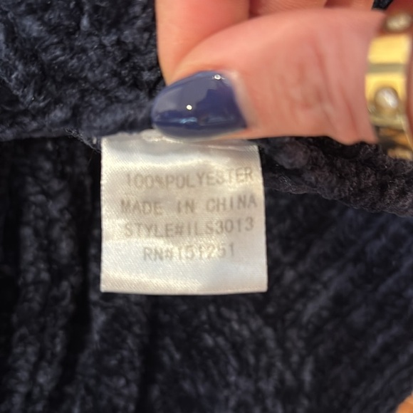 In Loom brand 100% polyester knitted long open cardigan sweater EUC! Size S/M - Picture 4 of 5